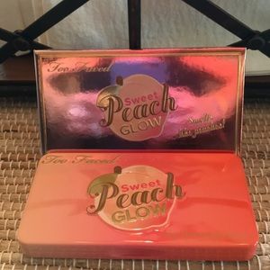 Too Faced sweet peach glow palette